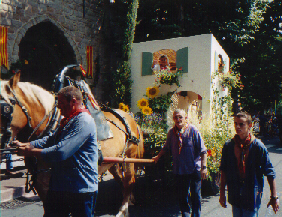 Le Grand Corso fleuri du Samedi 14 Juillet 2001 ET LA Fête de la St Eloi